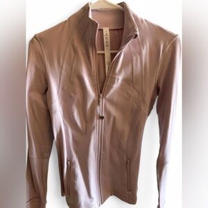 Lululemon Athletica Porcelain Pink Lavender Define Jacket Size US 4 NWOT